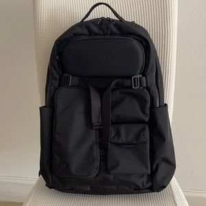 Lululemon Cruiser Backpack 22L